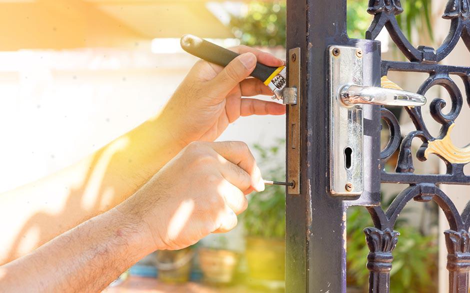 service irréprochable serrure porte blindee Savigny-le-Temple